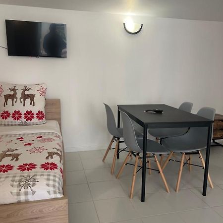 Chaudari Guest House 팔레조 외부 사진